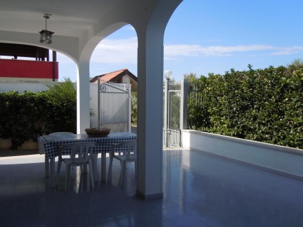 veranda villa esmeralda torre lapillo