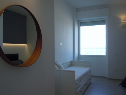 specchio appartamento galllipoli